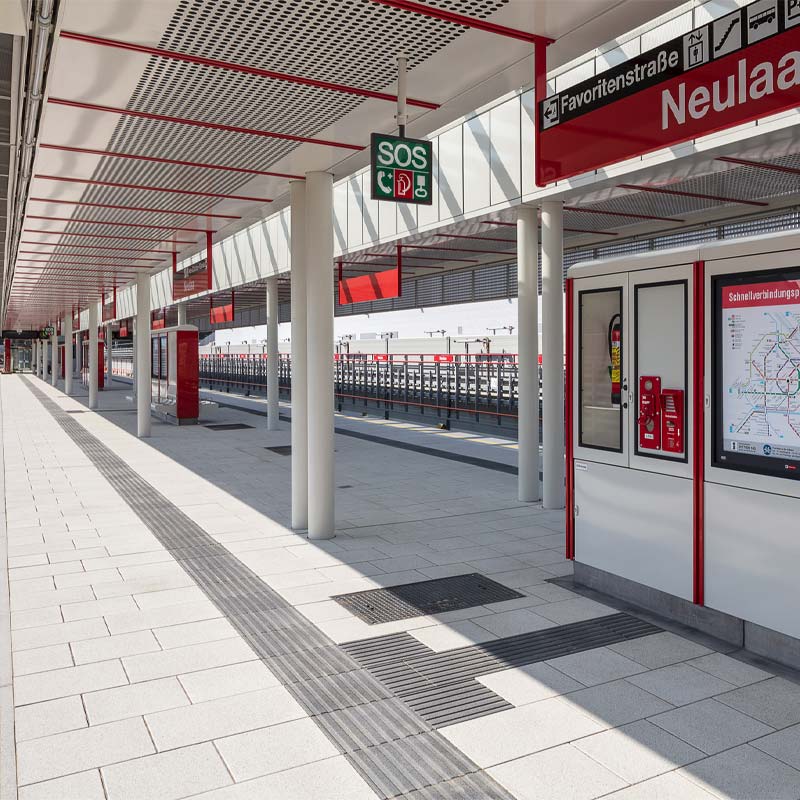 Wiener Linien Magnum, nemeszúzalék fehér–fekete térkő Friedl Steinwerke Wiener Linien Magnum, nemeszúzalék fehér–fekete térkő Friedl Steinwerke