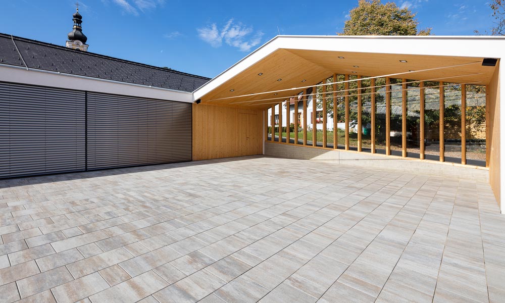 Közterületek kialakítása Campus VG4 térkövekkel vulkán árnyalt színben a Friedl Steinwerke-től Közterületek kialakítása Campus VG4 térkövekkel vulkán árnyalt színben a Friedl Steinwerke-től