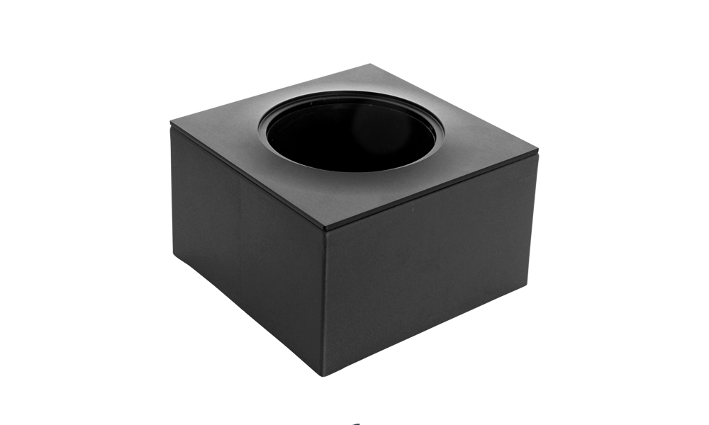 Box 1 black - Doboz a Luna térkőbe és kavicsba történő egyszerű szereléséhez (100 x 100 x 60 mm)