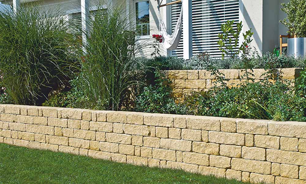 Gutshof falazókő MB24 koptatott 15 cm-es sorokban Gutshof falazókő MB24 koptatott 15 cm-es sorokban