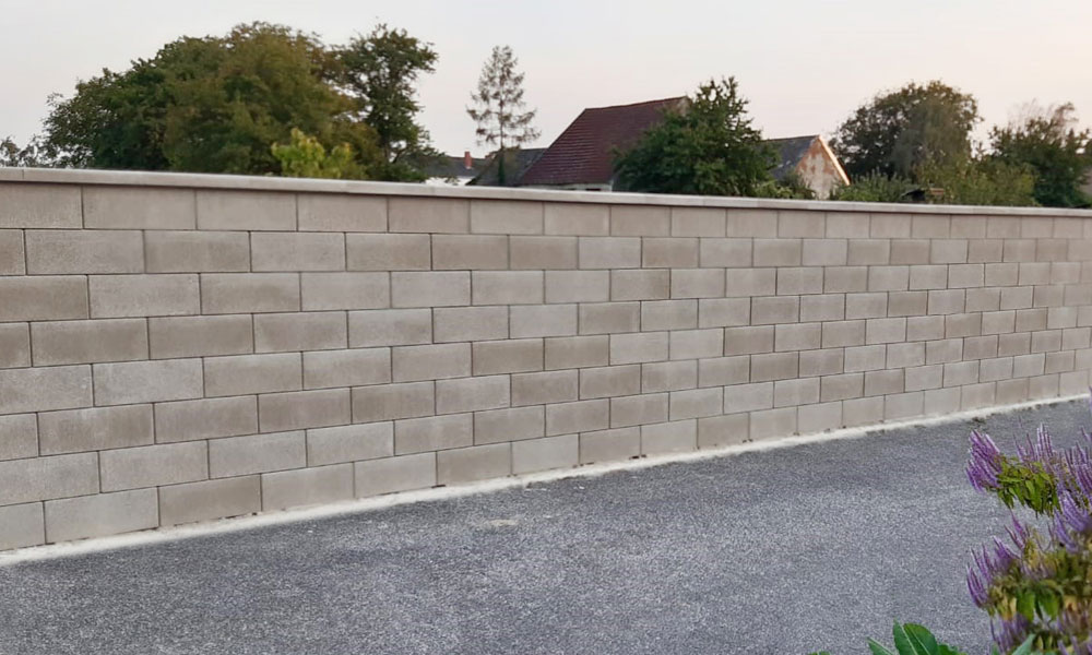 Standard kerítés- és falazókő, szürke