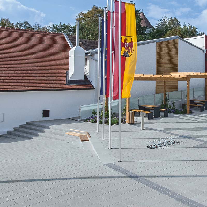 Dörfl falu tér Classic VG4 térkő, szürke Friedl Steinwerke Dörfl falu tér Classic VG4 térkő, szürke Friedl Steinwerke