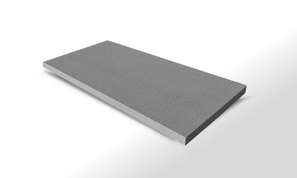 LIV lépcső- és szegélylap egy oldali egyenes és fózolt élnemesítéssel 119,4x59,4x4,8 cm taupe DP30