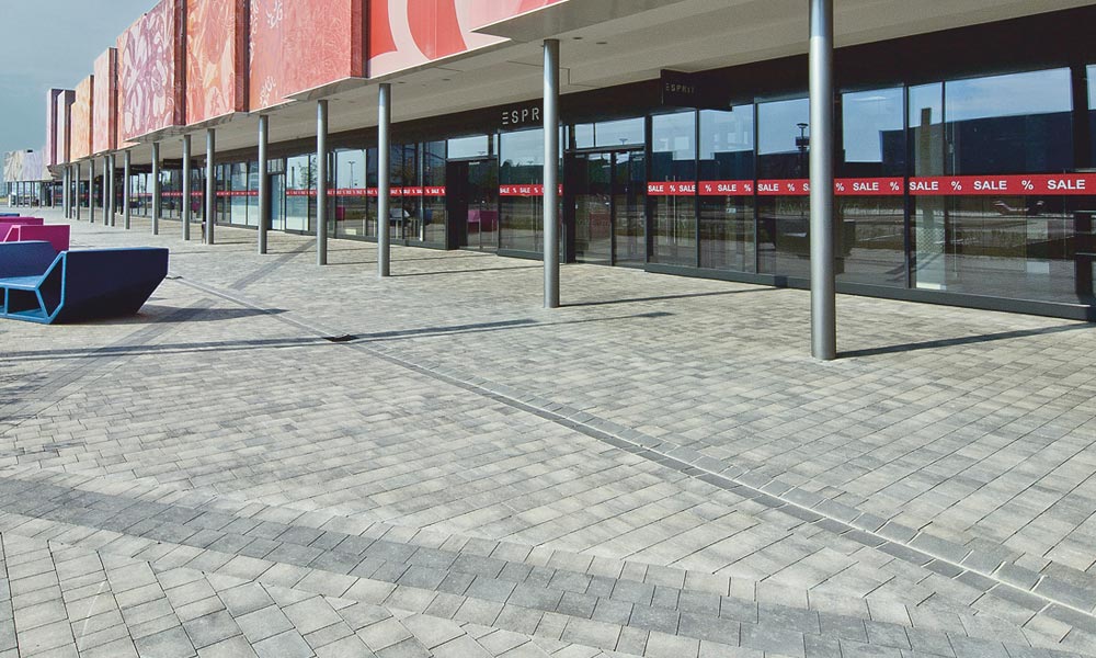 Piazza, gránitszürke árnyalt Piazza, gránitszürke árnyalt