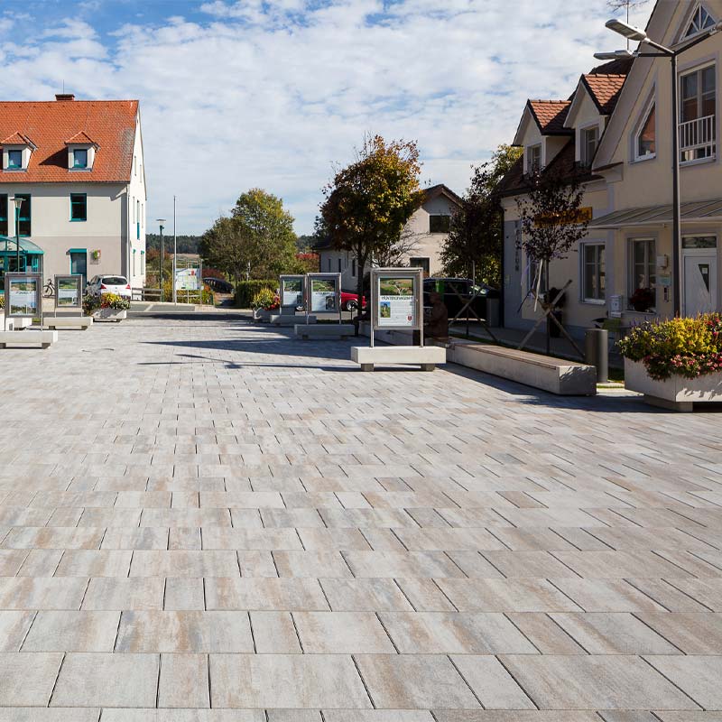 Település Bad Blumau Campus VG4, vulkán árnyalt Település Bad Blumau Campus VG4, vulkán árnyalt