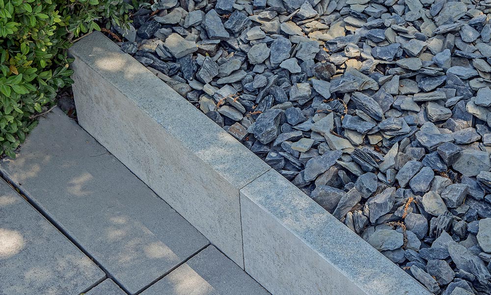 Univerzális szegélykő, jégszürke árnyalt; Arret B15 VG4 kombitérkő, taupe árnyalt Univerzális szegélykő, jégszürke árnyalt; Arret B15 VG4 kombitérkő, taupe árnyalt