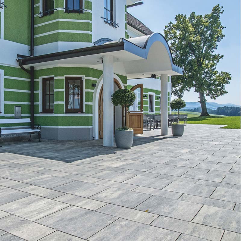 Mostlandhof Purgstall Linea VG4 térkőlap, gránitszürke árnyalt Friedl Steinwerke Mostlandhof Purgstall Linea VG4 térkőlap, gránitszürke árnyalt Friedl Steinwerke