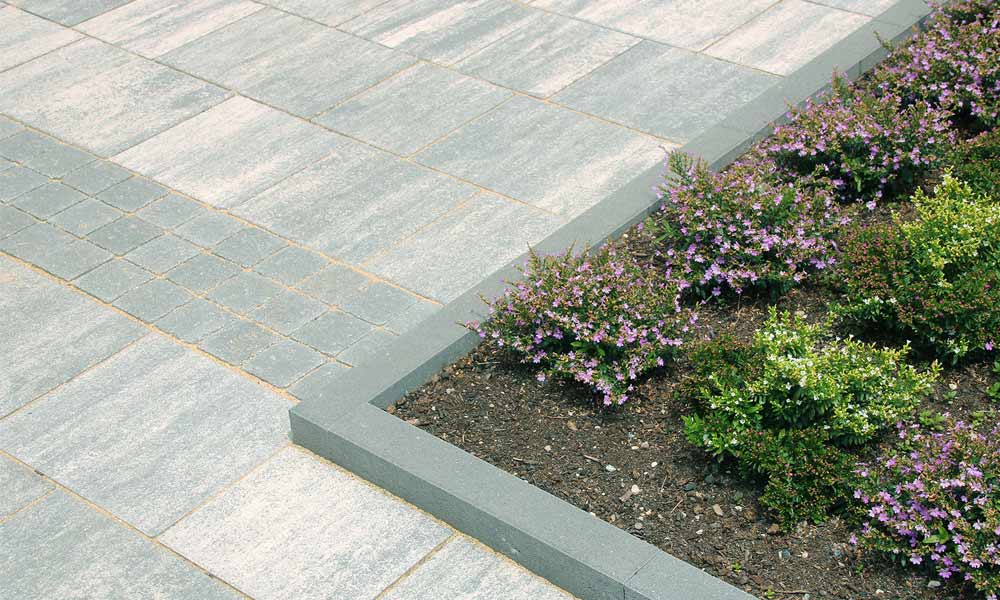 Arret B25 VG4 kombitérkő, gránitszürke árnyalt térkő Arret B25 VG4 kombitérkő, gránitszürke árnyalt térkő