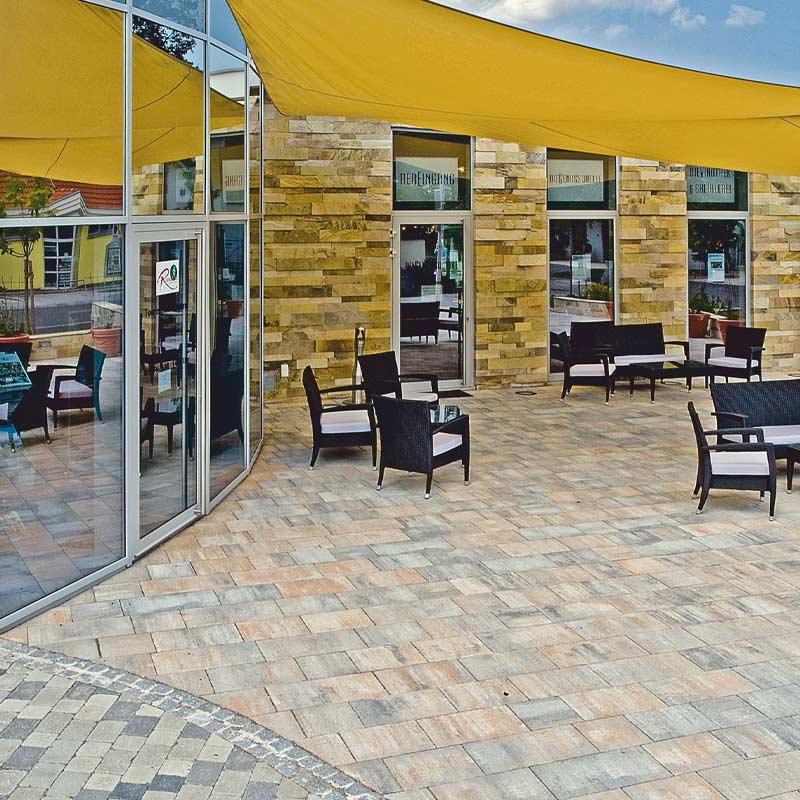 Quelle Bad Sauerbrunn Limes térkőlap, kagylómész Friedl Steinwerke Quelle Bad Sauerbrunn Limes térkőlap, kagylómész Friedl Steinwerke