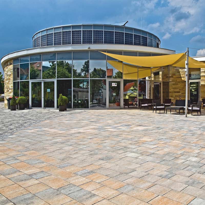 Quelle Bad Sauerbrunn Limes térkőlap, kagylómész Friedl Steinwerke Quelle Bad Sauerbrunn Limes térkőlap, kagylómész Friedl Steinwerke