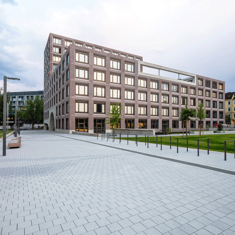 Campus Innrain Universität Innsbruck Classic VG4 Pflaster Campus Innrain Universität Innsbruck Classic VG4 Pflaster