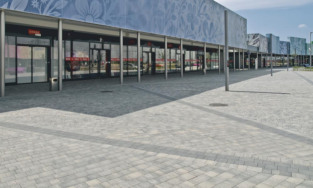 Piazza, gránitszürke árnyalt Piazza, gránitszürke árnyalt